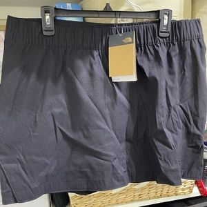North face skort